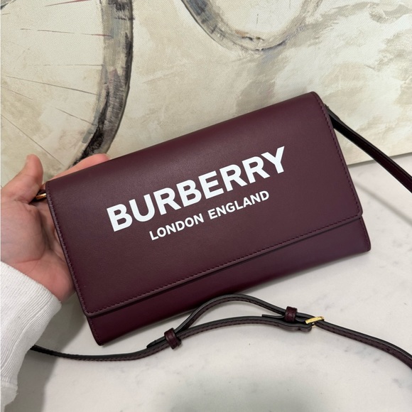 FINAL SALE💐BURBERRY logo leather crossbody bag ❤️ - Picture 14 of 16